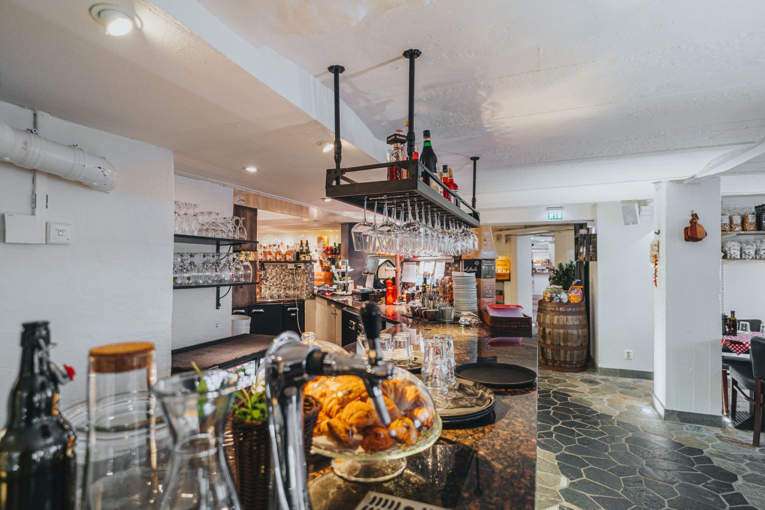 Boka Bord Oliveriet Karlstad Oliveriet